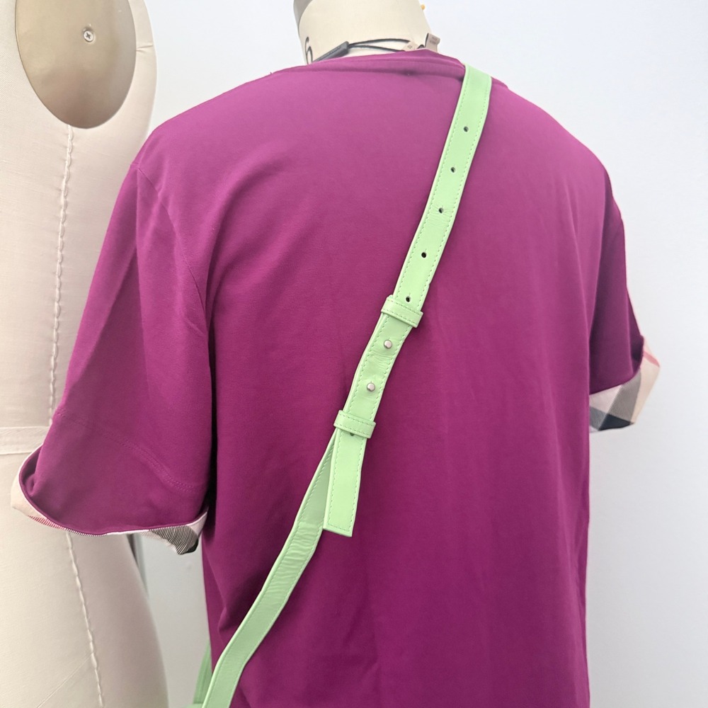 Bottega Veneta Cassette Wallet on Strap Green Maxi Intrecciato Leather 667048 - Picture 15 of 16
